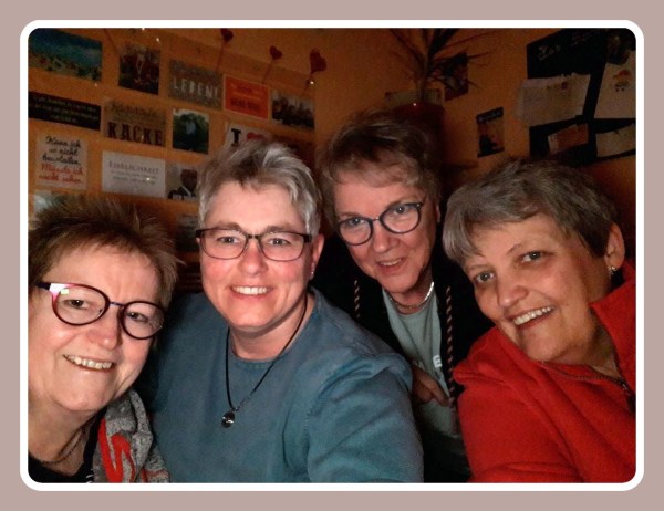 Selfie mit Freundinnen