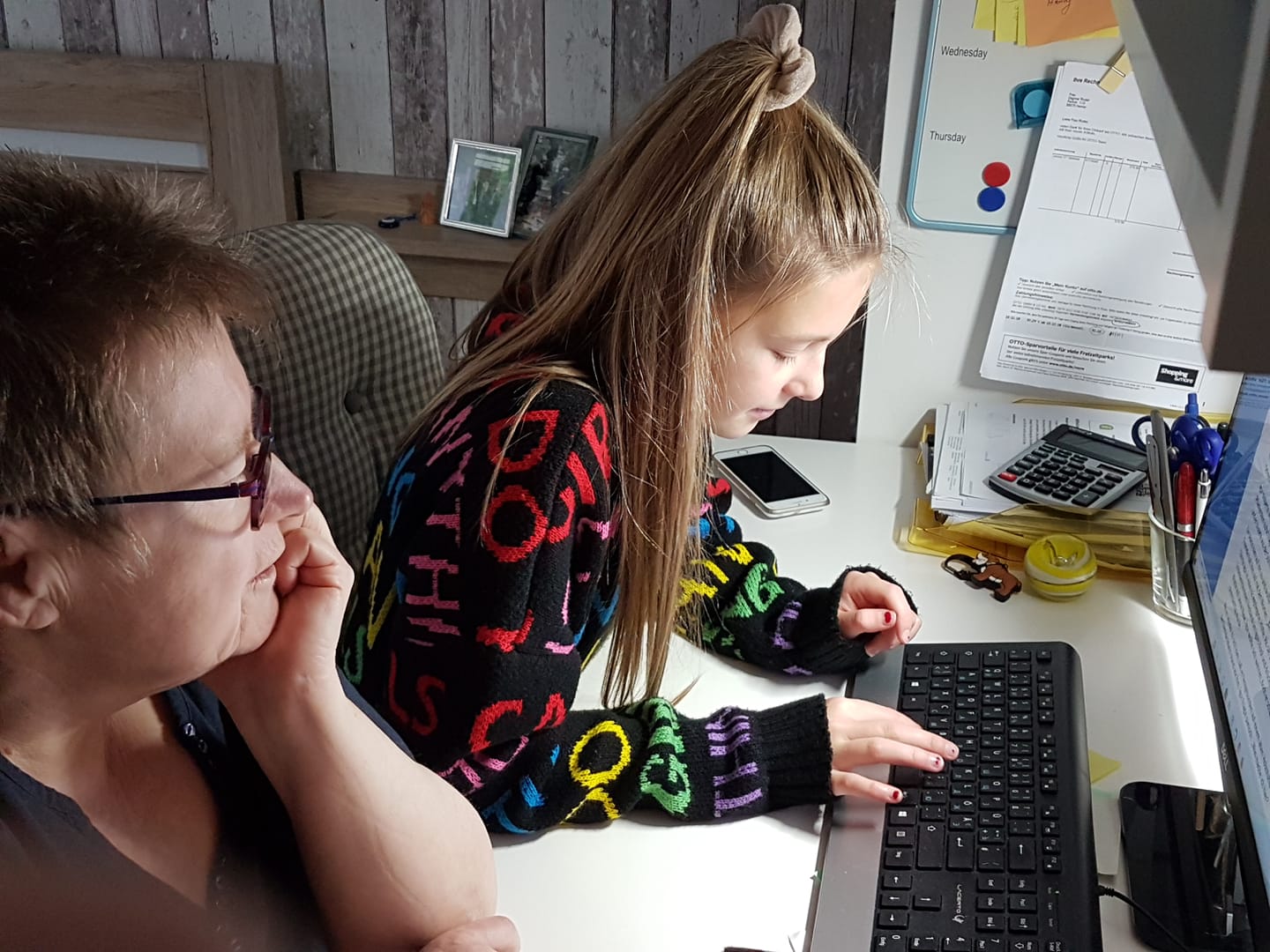 Julia schreibt eine neue Geschichte